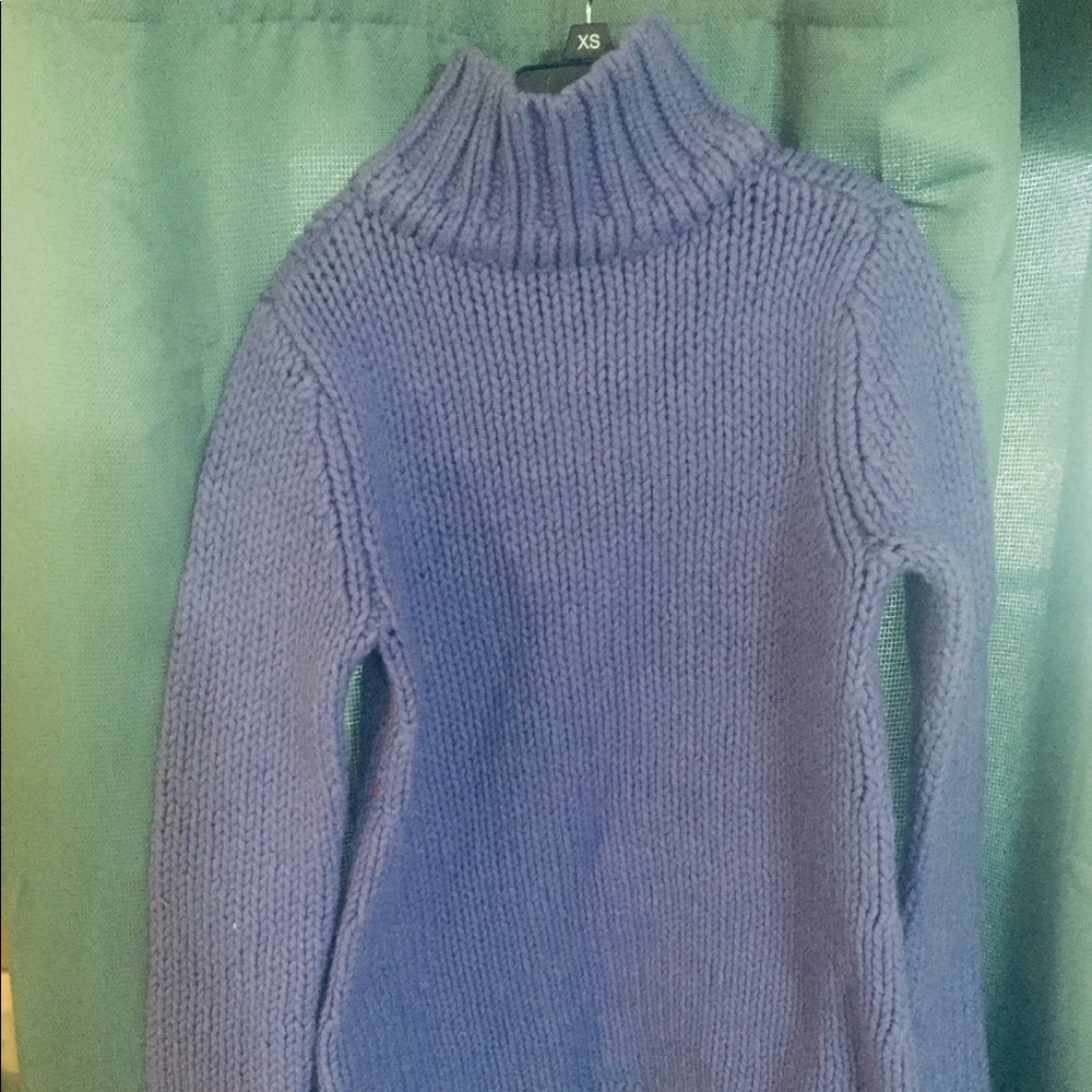 SOLD GAP Sweater Small Purple